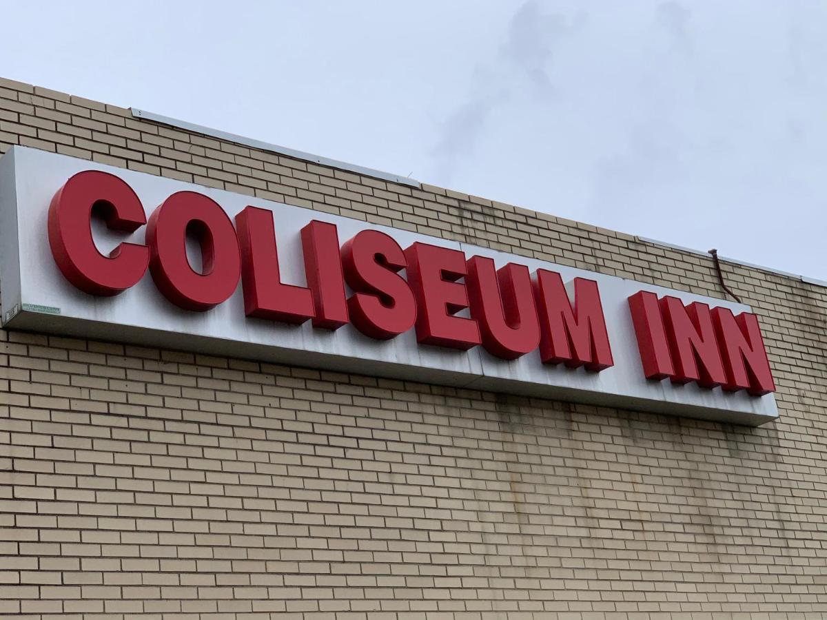 Coliseum & Suites - Garden Long Island 3*